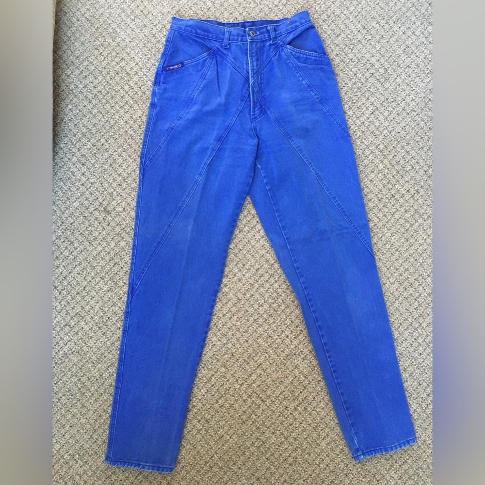 Dark blue high rise Jeans. Rockies style